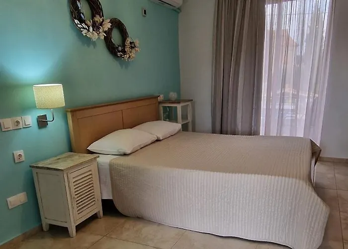 Pagona Apartament *