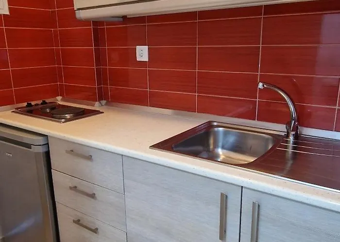 Apartament Pagona *