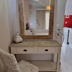Pagona Apartament *